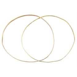 Two 9ct gold bangles