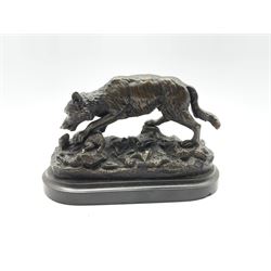 Patinated bronze study of a Wolf Hunting scene on stepped marble plinth, L20cm