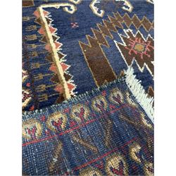 Small Hammadan hand-made  ground rug, the blue field decorated with geometric design 107cm x 200cm