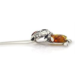 Silver Baltic amber bulldog pendant necklace with cubic zirconia eyes, stamped 925 