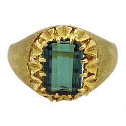 18ct gold single stone emerald cut green tourmaline ring, with engine turned shoulders, Birmingham import marks 1968