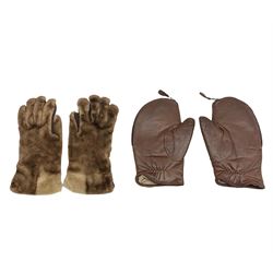 Pair reversible leather flying gloves with fur lining, together with a pair of Beaver fur gloves 