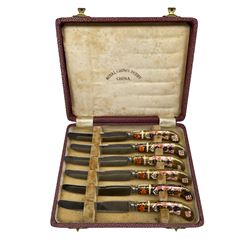 Set of six Royal Crown Derby tea knives with Imari pattern pistol grip handles, in original box