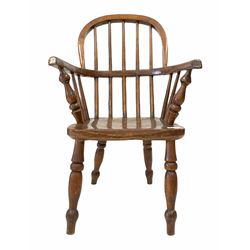 George III oak and ash childs Windsor armchair, hoop and spindle back over saddle seat, raised on turned supports W44cm
