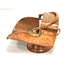 19th century copper coal scuttle with swing handle 