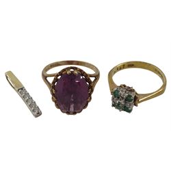 Gold emerald and diamond chip cluster ring, single stone amethyst ring and a cubic zirconia pendant