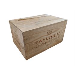 Taylor's vintage port 2007, twelve bottles in owc