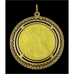 Austria 1914 restrike four ducat gold coin loose mounted in an 18ct gold fancy frame as a pendant, stamped 750