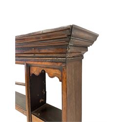 George III oak Delph rack, projecting cornice over four tiers flanked by four smaller shelves, each with fretwork arches, moulded frame