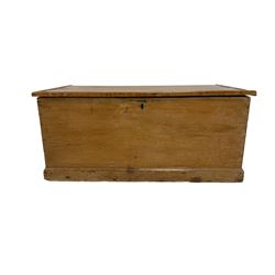 Late 19th century pine blanket chest, hinged top with iron fittings, raised on plinth base