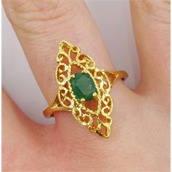 Silver-gilt single-stone emerald ring with filigree surround, stamped Sil