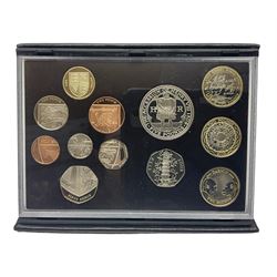 The Royal Mint United Kingdom 2009 proof coin collection, including Kew Gardens fifty pence, cased, no certificate