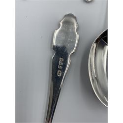 Set of eight silver teaspoons with shaped finials Sheffield 1973, silver tongs  and other items 5oz