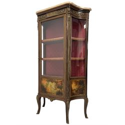 Mid-to-late 20th century French mahogany Vernis Martin design display cabinet, pale peach variegated marble top over straight-front with concave sides, enclosed by single glazed door, glazed upper sections with transfer and painted lower sections depicting landscape and figural scenes, decorated with gilt cast metal mounts in the form of scrolling foliage, the lined interior fitted with two shelves, on cabriole feet with gilt cast metal paw mounts
