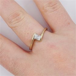 18ct white gold single stone, tension set princess cut diamond ring, hallmarked, diamond approx 0.30 carat