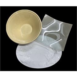 Bread pancheon, large relief moulded meat plate and decorative glass dish (3)