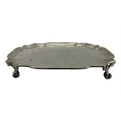 Square silver salver with moulded edge and claw and ball feet 20cm London 1928 Maker Edward Barnard & Sons Ltd 11.8oz