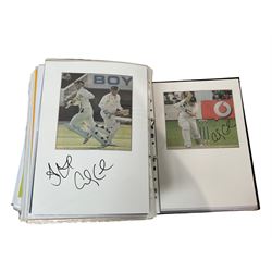 Yorkshire Cricket - various autographs and signatures including Jason Gillespie, Matthew Hoggard, Michael Vaughn, Darren Gough etc, and various team sheets in one folder