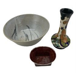 Oiva Toikka for Rörstrand, rectangular section bowl with flared rim and red mottled glaze, L11cm, Gouda vase and a studio pottery bowl, D23cm (3)