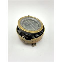 WWII brass aircraft compass. Type P.11 6A/1672 Number: 75167.D.C. probably from Hurricane or Spitfire 