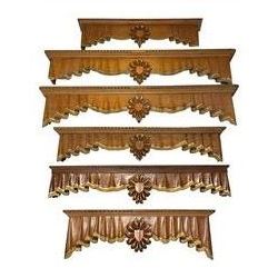 Mid-to-late 20th century matched set of six graduating cherry wood and walnut box curtain pelmets or cornices, projecting gadroon carved cornice over folded linen swags with central ruffled cartouche, parcel gilt finish