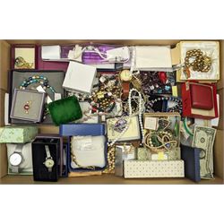 Silver cylinder fob watch, silver stone set pendant, various items of costume jewellery etc, in one box