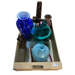 20th century glass, including a Roman style twin handled glass vase, Sommerso glass vase and others 