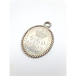  18th Century silver oval medallion inscribed 'To Major Sir Richard Worsley for services 1778', the reverse inscribed 'South Coxheath Battalion, Hampshire Militia', 5.5cm x 4.75cm in a rope twist frame.  Sir Richard Worsley (1751-1805) Politician and noted collector of Antiquities.  Involved in a scandal regarding his wife which became the subject of a Gillray cartoon and a noted court case.  