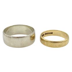 White gold wedding band and a yellow gold wedding band, both hallmarked 9ct