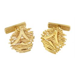 Pair of 9ct gold Chinese character cufflinks, with hinged bar backs, London 1971