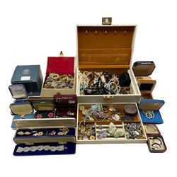 Costume jewellery including brooches, necklaces, ladies Citizen Eco-Drive wristwatch, Accurist wristwatch, masonic jewel, sovereign scales etc