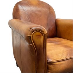Club chair armchair upholstered in tan leather, arched back and rolled arms, on square tapering supports