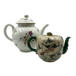 Late 18th century Worcester porcelain teapot painted with floral sprays and sprigs, the cover with flower knop handle, H17.5cm together with a Japanese Satsuma teapot (2)