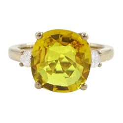 18ct gold three stone yellow sapphire and round brilliant cut diamond ring, hallmarked, yellow sapphire approx 5.20 carat