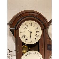 Seth Thomas - American late 19th century 8-day shelf clock in a mahogany case, with a two train movement striking the hours on a bell, circular dial with Roman numerals and steel spade hands, conforming  calendar beneath with sweep indicating hand and  day and month recorders. With pendulum.