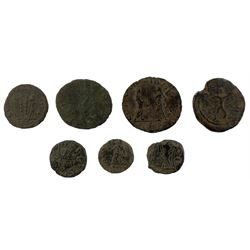 Large collection of predominantly Roman Imperial coinage, from various rulers and radiates (approx. 440 grams)