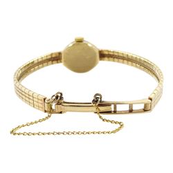 Perona 9ct gold ladies manual wind bracelet wristwatch, hallmarked