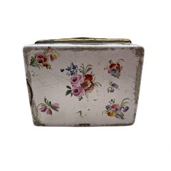 19th century French enamel box, the hinged cover decorated with figures in a romantic landscape, the base with sprays of flowers, gilt metal mounts 8.5cm x 7cm x 4cm 
