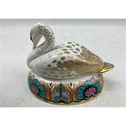 Royal Crown Derby 'White Swan' paperweight, dated 1996