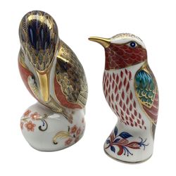 Two Royal Crown Derby paperweights comprising a Hummingbird and Kingfisher, both dated 1994 (2)