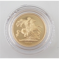 Queen Elizabeth II 2019 gold proof full sovereign coin, cased with certificate