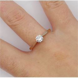 Early-mid 20th century single stone old cut diamond ring, diamond approx 0.45 carat, boxed