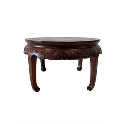 Rosewood circular table and three tub chairs, with burr wood back panels, raised on square tapering supports 