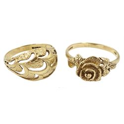 Gold rose design ring and other gold ring, both hallmarked 9ct