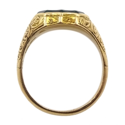Early 20th century 15ct gold bloodstone shield design signet ring, Birmingham 1914