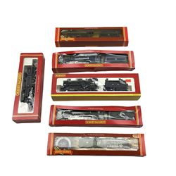Six Hornby '00' gauge locomotives R860 The Pytchley 62750, R146 Class A3 Price Palatine 60052, R239 Class 4P 42363, R078 Flying Scotsman 1961-1963 60103, R309 Class A4 Mallard 60022 and R2227 Class 06 7675  (6)