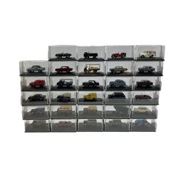 Large collection of Oxford diecast 1:76 scale models comprising Oxford Automobile Company models, 1:76 Railway Scale models, Oxford Military, Oxford Commercials etc (105)