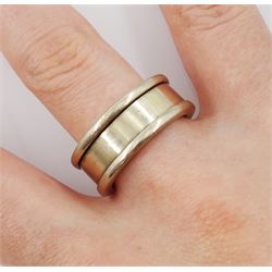 18ct gold wide wedding band, stamped 750