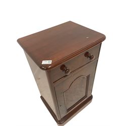 Mahogany bedside cabinet, fitted with one drawer over one cupboard, raised on a plinth base W41cm, H68cm, D33cm 