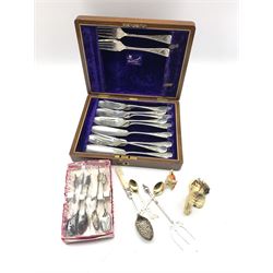Edwardian cased set of silver-plated fish knives and forks, silver-plated bread fork, other silver-plate, vintage toys etc